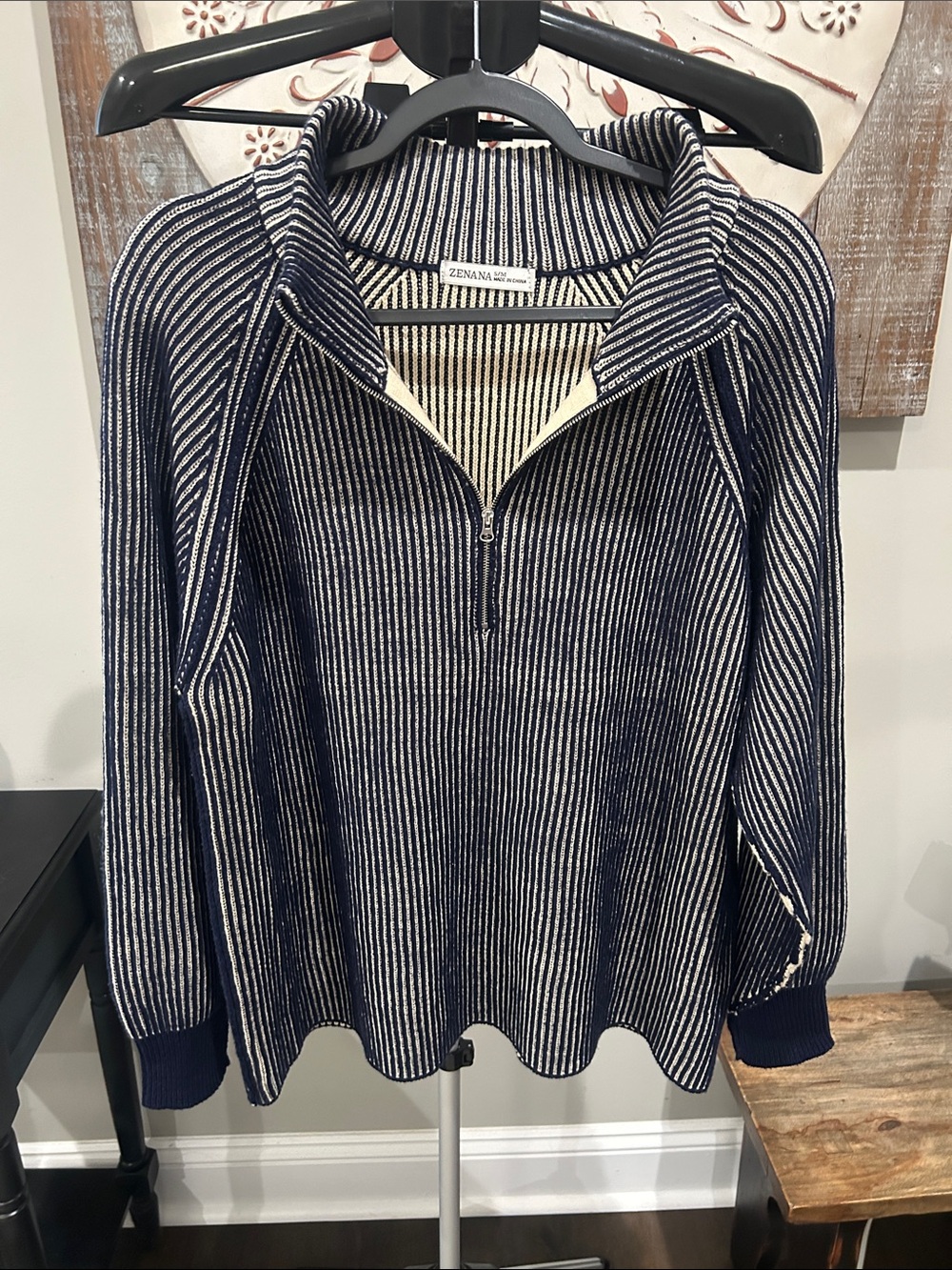 Zenana Women’s Navy & Cream Striped Half-Zip Pullover Top Size Small/Medium